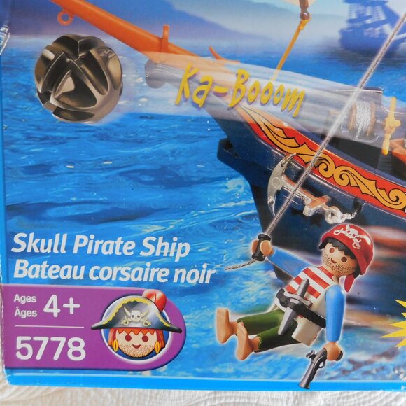 Rare PLAYMOBIL Skull Pirate Ship #5778 Buccaneer building toy BRAND NEW SEALED - Picture 2 of 16